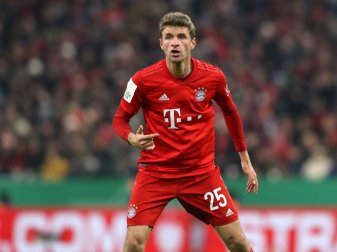 Reithalle statt Fußballplatz für Thomas Müller Reithalle statt Fußballplatz für Thomas Müller