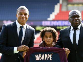 Mbappe (l.) soll Klopps Interesse geweckt haben Mbappe (l.) soll Klopps Interesse geweckt haben