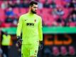 Will um seinen Stammplatz im Tor beim FC Augsburg wieder zurückerobern: Tomas Koubek. Foto: Tom Weller/dpa