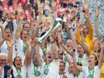 2019 gewann der VfL Wolfsburg den DFB-Pokal der Frauen. Foto: Federico Gambarini/dpa