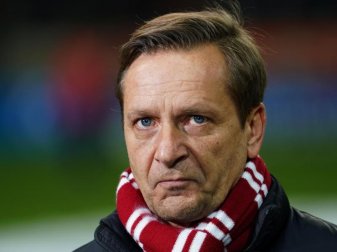 Horst Heldt ist der Sportchef des 1.FC Köln. Foto: Thomas Frey/dpa Horst Heldt ist der Sportchef des 1.FC Köln. Foto: Thomas Frey/dpa