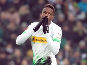 Musste sich einem arthroskopischen Eingriff am Knie unterziehen: Der Gladbacher Denis Zakaria. Foto: Federico Gambarini/dpa Musste sich einem arthroskopischen Eingriff am Knie unterziehen: Der Gladbacher Denis Zakaria. Foto: Federico Gambarini/dpa