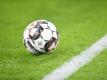 Ein Kardiologe warnt Fußball-Profis vor Herzschäden. Foto: Tobias Hase/dpa