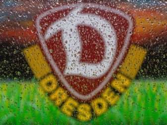 Dynamo Dresden wehrt sich gegen einen Streik-Bericht. Foto: Robert Michael/dpa-Zentralbild/dpa Dynamo Dresden wehrt sich gegen einen Streik-Bericht. Foto: Robert Michael/dpa-Zentralbild/dpa