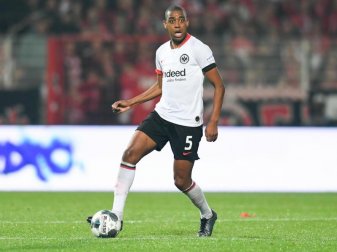 Beendet seine aktive Laufbahn: Eintracht-Profi Gelson Fernandes. Foto: Tom Weller/dpa Beendet seine aktive Laufbahn: Eintracht-Profi Gelson Fernandes. Foto: Tom Weller/dpa