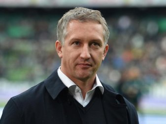 Frank Baumann: «Keinerlei Risiko für unsere Mannschaft und den Staff.». Foto: Carmen Jaspersen/dpa Frank Baumann: «Keinerlei Risiko für unsere Mannschaft und den Staff.». Foto: Carmen Jaspersen/dpa