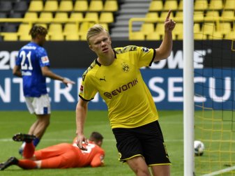 Erling Haaland bringt den BVB in Führung Erling Haaland bringt den BVB in Führung