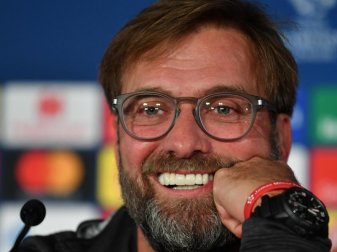 Führt mit dem FC Liverpool souverän die Premier League an: Jürgen Klopp. Foto: Barbara Gindl/APA/dpa Führt mit dem FC Liverpool souverän die Premier League an: Jürgen Klopp. Foto: Barbara Gindl/APA/dpa