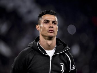 Cristiano Ronaldo trainiert wieder bei Juventus Turin. Foto: Marco Alpozzi/Lapresse via ZUMA Press/dpa Cristiano Ronaldo trainiert wieder bei Juventus Turin. Foto: Marco Alpozzi/Lapresse via ZUMA Press/dpa