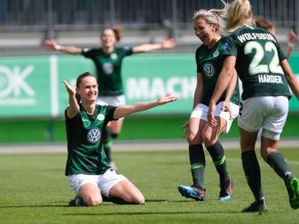 Die Frauen vom VfL Wolfsburg führen die Bundesliga souverän an. Foto: Peter Steffen/dpa Die Frauen vom VfL Wolfsburg führen die Bundesliga souverän an. Foto: Peter Steffen/dpa