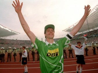 Gewann zahlreiche Titel mit Werder Bremen: Rune Bratseth. Foto: Andreas Altwein/dpa Gewann zahlreiche Titel mit Werder Bremen: Rune Bratseth. Foto: Andreas Altwein/dpa