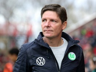 Glasner fordert gegen Dortmund eine Leistungssteigerung Glasner fordert gegen Dortmund eine Leistungssteigerung