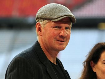 Stefan Effenberg sieht Risiko für Torhüter Nübel Stefan Effenberg sieht Risiko für Torhüter Nübel