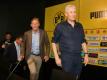 Hans-Joachim Watzke (l.) will keine Trainerdiskussion