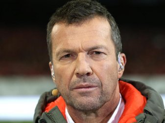 Zog sich den Unmut von BVB-Coach Lucien Favre zu: Lothar Matthäus. Foto: Andreas Gora/dpa
