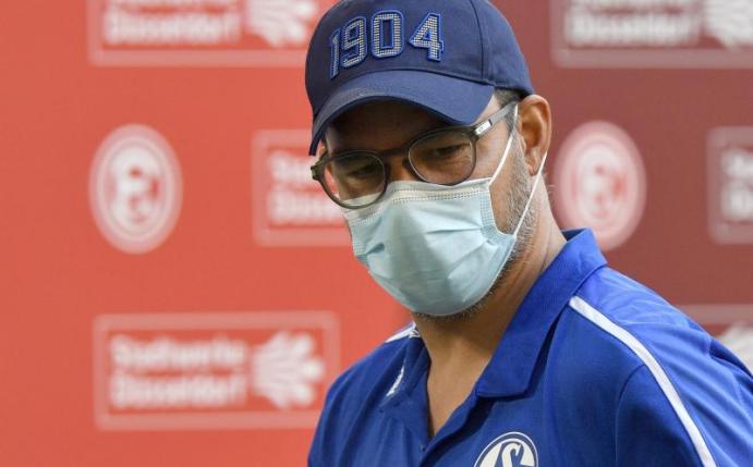 Mit Schalke weiter auf Talfahrt: Coach David Wagner. Foto: Martin Meissner/AP - POOL/dpa