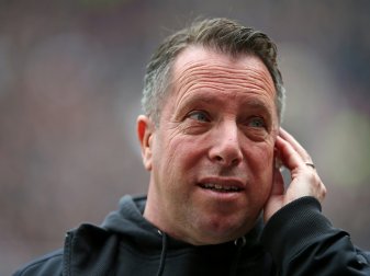 Markus Kauczinski vor Restart: "Müssen es so hinnehmen" Markus Kauczinski vor Restart: "Müssen es so hinnehmen"