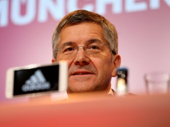 Herbert Hainer lobt Gehaltverzicht Herbert Hainer lobt Gehaltverzicht