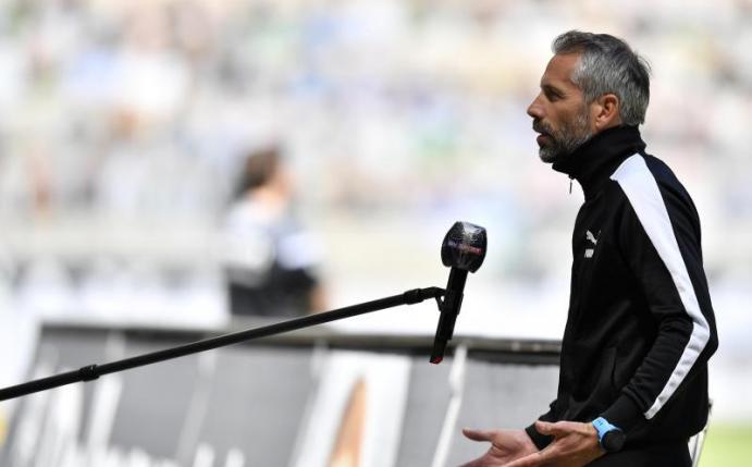Mönchengladbachs Trainer Marco Rose vor dem Spiel gegen Union Berlin. Foto: Martin Meissner/AP Pool/dpa