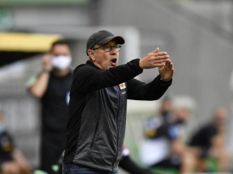 Trainer Urs Fischer und Union Berlin trennen nur noch vier Punkte vom Relegationsrang. Foto: Martin Meissner/AP Pool/dpa Trainer Urs Fischer und Union Berlin trennen nur noch vier Punkte vom Relegationsrang. Foto: Martin Meissner/AP Pool/dpa