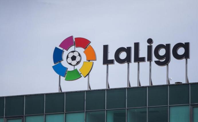 In Spanien soll ab dem 11. Juni wieder der Ball rollen. Foto: Joaquin Corchero/Europa Press/dpa