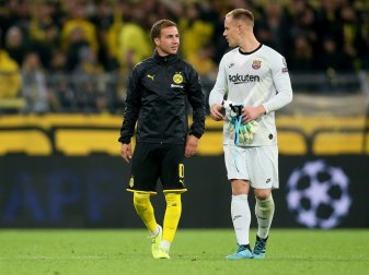 Marc-Andre ter Stegen (r.) und Mario Götze Marc-Andre ter Stegen (r.) und Mario Götze