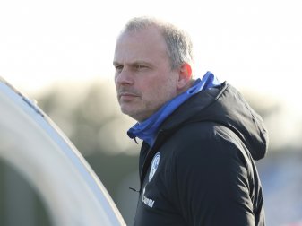 Jochen Schneider: Mannschaft soll "Opfer"-Rolle ablegen Jochen Schneider: Mannschaft soll "Opfer"-Rolle ablegen