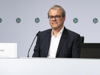 Wird den FC Schalke 04 verlassen: Peter Peters. Foto: Thomas Böcker/DFB/dpa