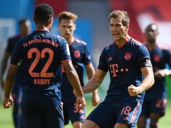 Leon Goretzka (r) wächst beim FC Bayern mehr und mehr in eine Leaderrolle hinein. Foto: Matthias Hangst/Getty Images Europe/Pool/dpa Leon Goretzka (r) wächst beim FC Bayern mehr und mehr in eine Leaderrolle hinein. Foto: Matthias Hangst/Getty Images Europe/Pool/dpa