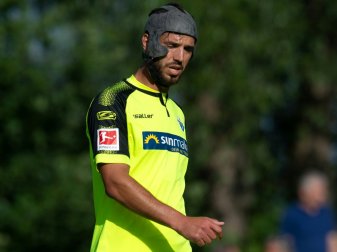 Sammelte bereits 16 Gelbe Karten: Klaus Gjasula Sammelte bereits 16 Gelbe Karten: Klaus Gjasula
