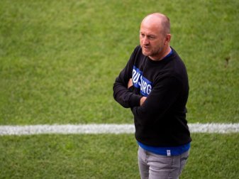 Trainer Torsten Lieberknecht und der MSV Duisburg standen schon nach zwei Spielen nach der Corona-Pause unter Druck. Foto: Marius Becker/dpa