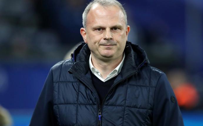 Sportvorstand Jochen Schneider gesteht Fehler ein