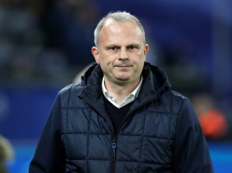 Sportvorstand Jochen Schneider gesteht Fehler ein Sportvorstand Jochen Schneider gesteht Fehler ein