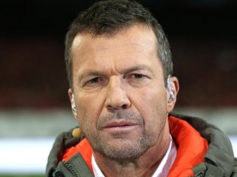 Hält den Bundesliga-Neustart ohne Zuschauer sportlich nur bedingt für fair: Lothar Matthäus. Foto: Andreas Gora/dpa Hält den Bundesliga-Neustart ohne Zuschauer sportlich nur bedingt für fair: Lothar Matthäus. Foto: Andreas Gora/dpa