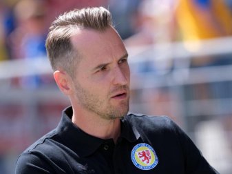 Bildet sich in England fort: Trainer Christian Flüthmann. Foto: Peter Steffen/dpa Bildet sich in England fort: Trainer Christian Flüthmann. Foto: Peter Steffen/dpa