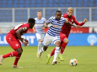 Duisburg kam gegen Würzburg nicht über ein 1:1 hinaus Duisburg kam gegen Würzburg nicht über ein 1:1 hinaus