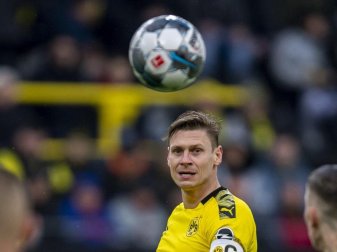 Lukasz Piszczek in Aktion für Borussia Dortmund. Foto: David Inderlied/dpa Lukasz Piszczek in Aktion für Borussia Dortmund. Foto: David Inderlied/dpa