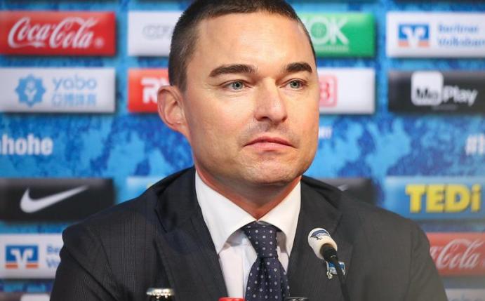 Soll Hertha BSC angeblich 50 Millionen für Transfers zur Verfügung stellen: Investor Lars Windhorst. Foto: Andreas Gora/dpa