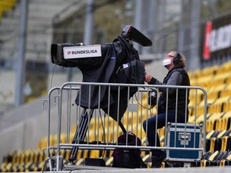 Im von der DFL ausgeschriebenen Paket I geht es um die zeitnahe Highlight-Berichterstattung ohne Zusatzkosten. Foto: Robert Michael/dpa-Pool/dpa
