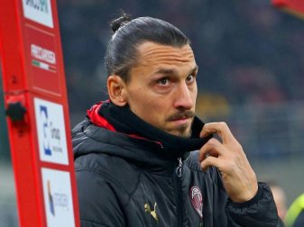 Hat möglicherweise mit seinem Besuch bei Hammarby IF Abstandsregeln verletzt: Zlatan Ibrahimovic. Foto: Francesco Scaccianoce/LPS via ZUMA Wire/dpa Hat möglicherweise mit seinem Besuch bei Hammarby IF Abstandsregeln verletzt: Zlatan Ibrahimovic. Foto: Francesco Scaccianoce/LPS via ZUMA Wire/dpa
