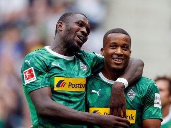 Thuram (l.) und Plea (r.) werden der Borussia fehlen Thuram (l.) und Plea (r.) werden der Borussia fehlen