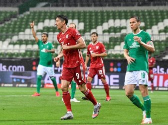 Lewandowski schießt die Bayern zur 30. Meisterschaft
Lewandowski schießt die Bayern zur 30. Meisterschaft