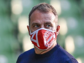 Holte mit den Bayern vorzeitig die Meisterschaft: Trainer Hansi Flick. Foto: Martin Meissner/AP-Pool/dpa Holte mit den Bayern vorzeitig die Meisterschaft: Trainer Hansi Flick. Foto: Martin Meissner/AP-Pool/dpa