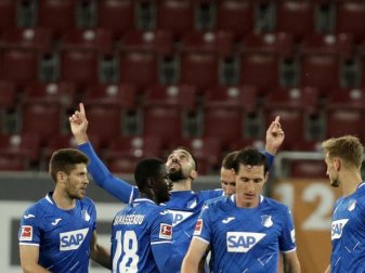 Die TSG 1899 Hoffenheim wird für die Corona-Warn-App werben. Foto: Michael Probst/AP/POOL/dpa Die TSG 1899 Hoffenheim wird für die Corona-Warn-App werben. Foto: Michael Probst/AP/POOL/dpa