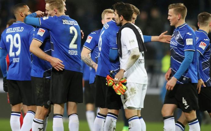 2. Bundesliga: Arminia Bielefeld ist Zweitliga-Meister ...