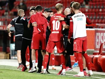 Union sicherte sich gegen Paderborn den Klassenerhalt Union sicherte sich gegen Paderborn den Klassenerhalt