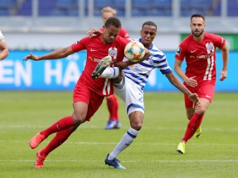 Duisburg und Rostock trennten sich torlos im Topspiel Duisburg und Rostock trennten sich torlos im Topspiel