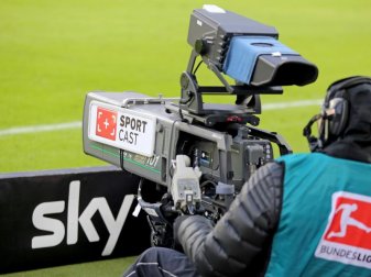 Nach dpa-Informationen bleibt Sky bis zur Saison 2024/2025 der der wichtigste TV-Partner der Fußball-Bundesliga. Foto: Jan Woitas/dpa-Zentralbild/dpa