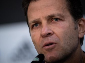 DFB-Direktor Oliver Bierhoff sieht keine Alternative zum engen Spielplan im Herbst. Foto: Federico Gambarini/dpa DFB-Direktor Oliver Bierhoff sieht keine Alternative zum engen Spielplan im Herbst. Foto: Federico Gambarini/dpa