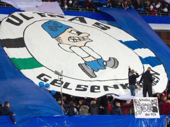 Im Stadion konnten die Ultras vom FC Schalke 04 wegen der Geisterspiele ihrem Unmut keine Luft verschaffen. Foto: Timm Schamberger/dpa Im Stadion konnten die Ultras vom FC Schalke 04 wegen der Geisterspiele ihrem Unmut keine Luft verschaffen. Foto: Timm Schamberger/dpa